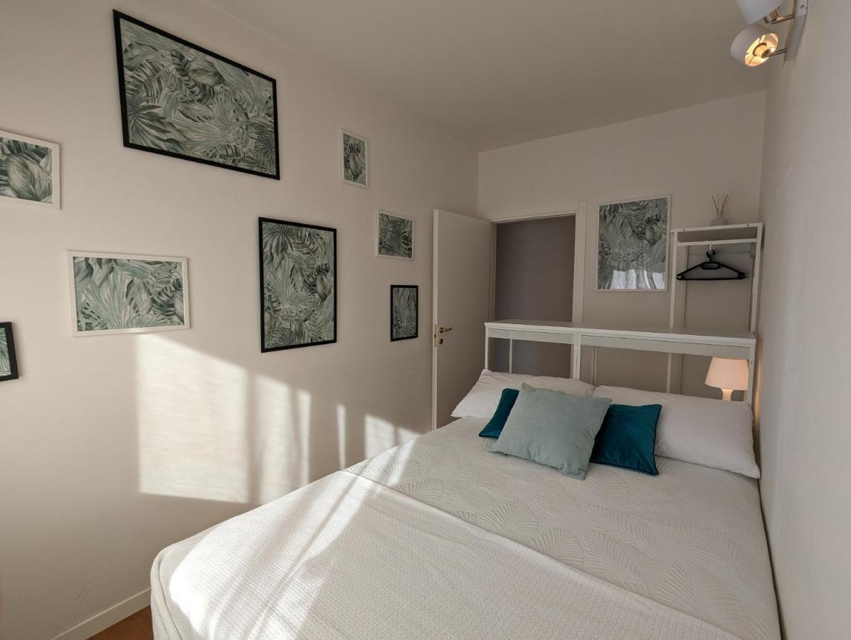 Convenient Family Apt With Private Parking Местре Екстер'єр фото